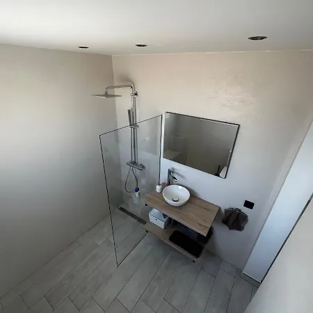 Apartamento Princesa 202 *